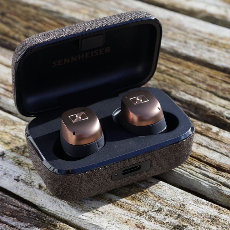 84e2be83be35a213781b7730555cf76b Sennheiser Momentum True Wireless 4 - الصورة 1